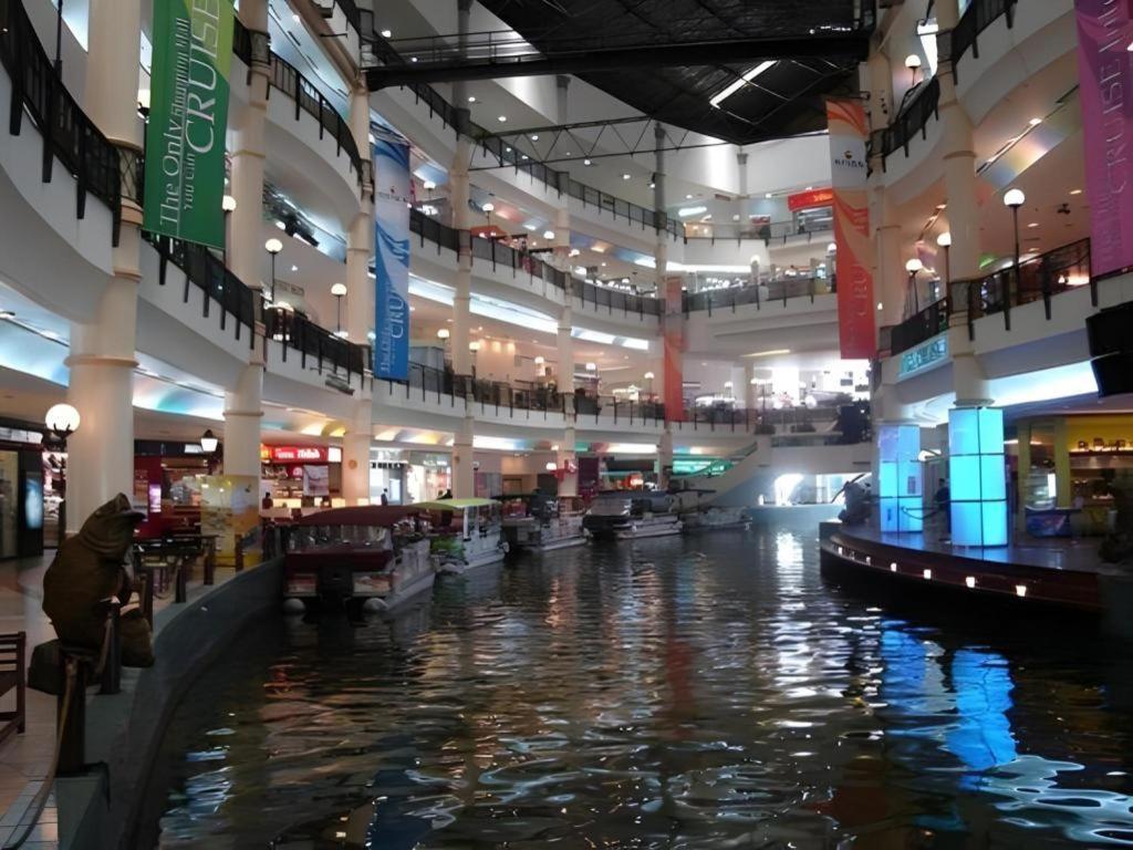 Serdang Business Hotel Seri Kembangan Eksteriør billede