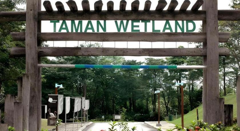 Serdang Business Hotel Seri Kembangan Eksteriør billede