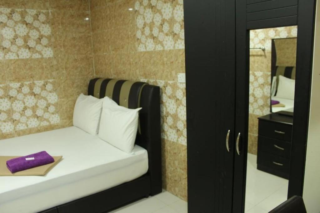 Serdang Business Hotel Seri Kembangan Eksteriør billede
